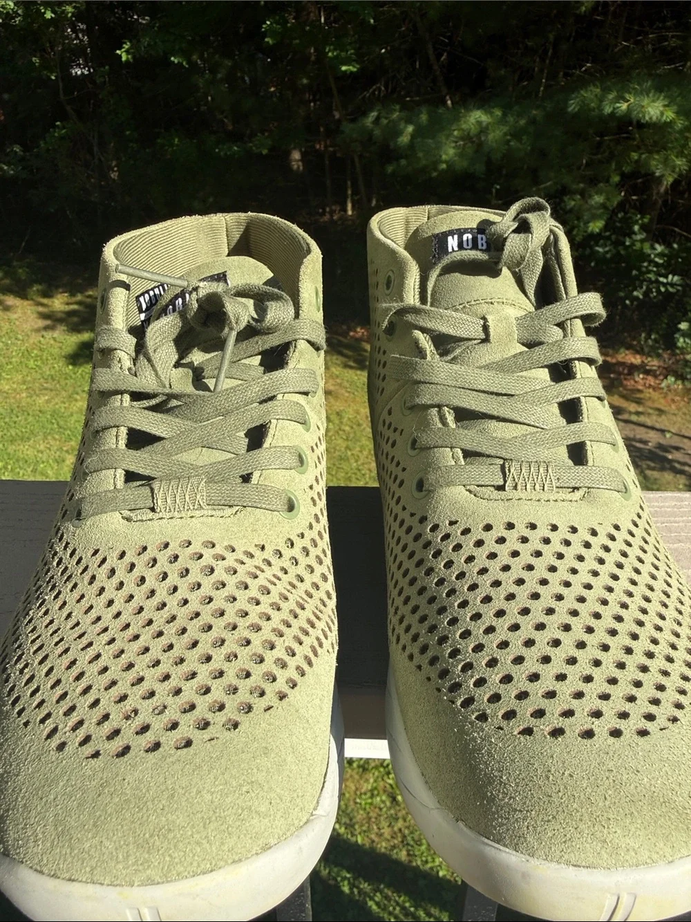 NOBULL womens mid suede trainer